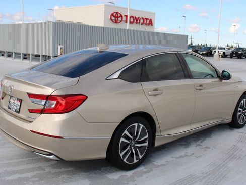 Used 2020 Honda Accord EX-L image 3