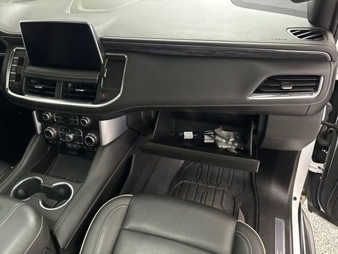 Used 2021 GMC Yukon XL SLT image 22