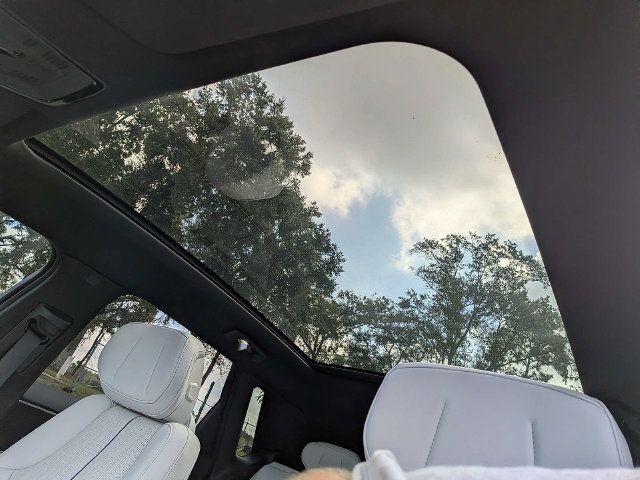 Certified 2024 Cadillac Lyriq Sport AWD/4WD image 25