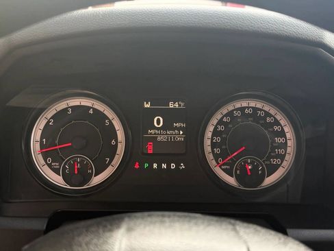 Used 2017 RAM 1500 Express w/ Express Value Package AWD/4WD image 8