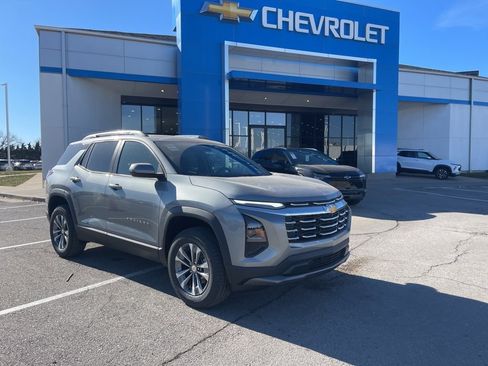 New 2026 Chevrolet Equinox LT w/ LPO, Floor Liner Package image 1