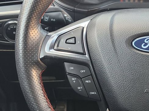 Used 2024 Ford Edge ST-Line AWD/4WD image 27