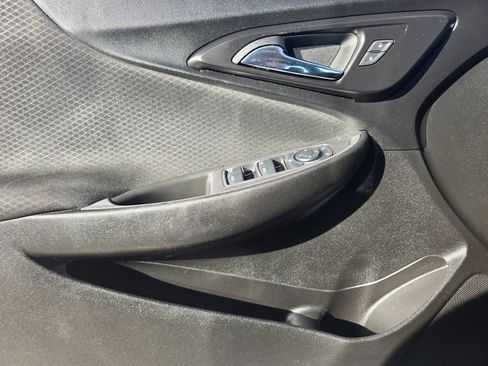 Used 2024 Chevrolet Malibu LT image 24