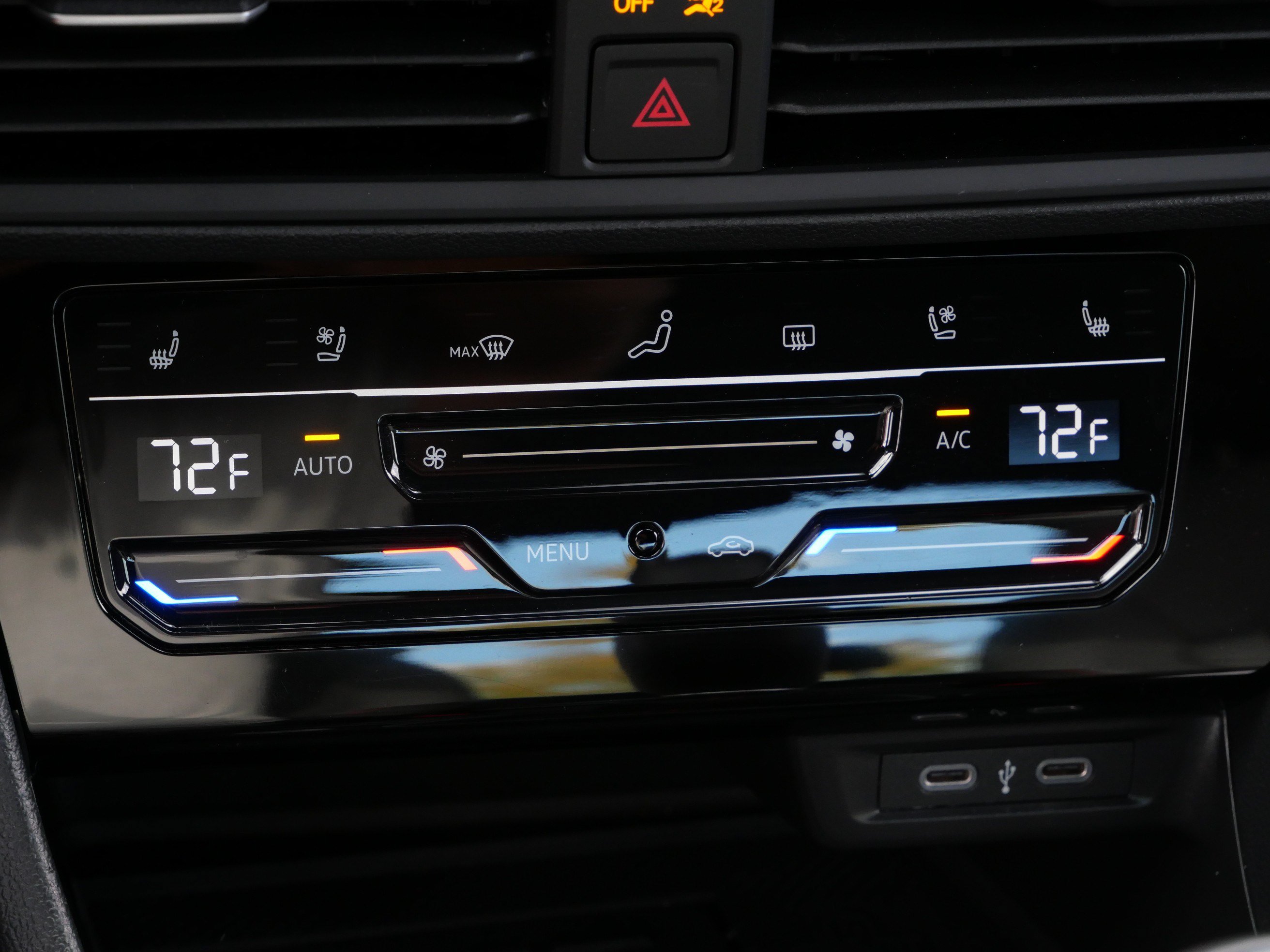 Certified 2025 Volkswagen Jetta GLI Autobahn FWD image 23