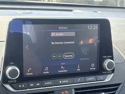 Used 2022 Nissan Altima 2.5 SV image 22