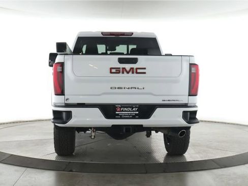 Used 2026 GMC Sierra 2500 Denali w/ Denali Reserve Package AWD/4WD image 11