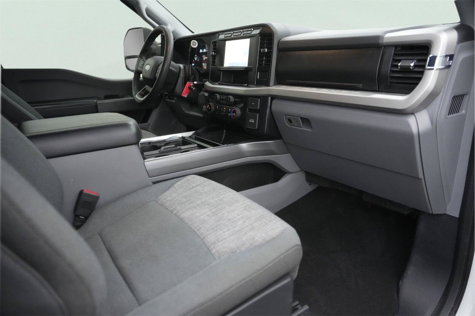 Used 2023 Ford F250 XLT w/ 360-Degree Camera Package AWD/4WD image 17