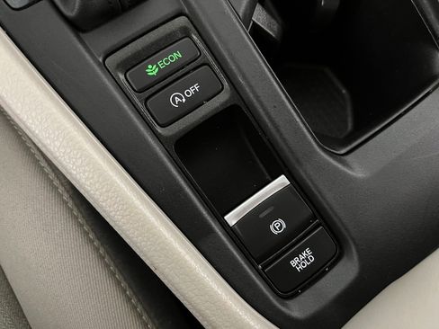 Certified 2023 Honda Accord EX image 25