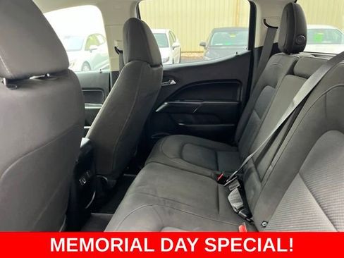 Used 2020 Chevrolet Colorado LT RWD image 12