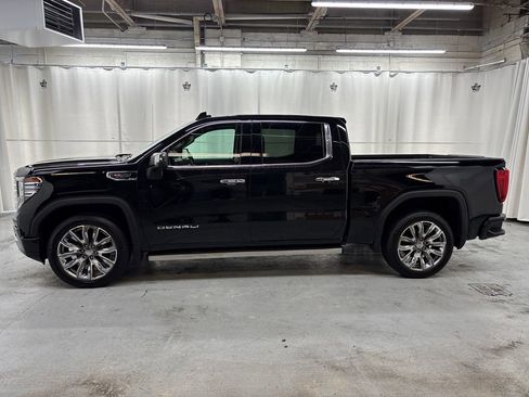 Used 2024 GMC Sierra 1500 Denali w/ Denali Reserve Package AWD/4WD image 2