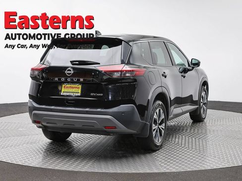 Used 2022 Nissan Rogue SV AWD/4WD image 5