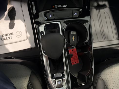 New 2026 Chevrolet Trax LT w/ Sunroof Package image 22