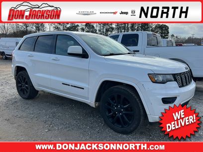Used 2017 Jeep Grand Cherokee Altitude