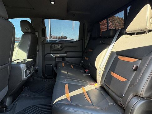 Used 2020 GMC Sierra 1500 AT4 w/ AT4 Premium Package image 10