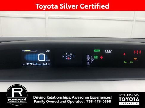 Certified 2017 Toyota Prius Three image 19