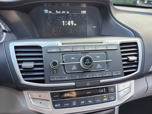 Used 2015 Honda Accord LX image 20