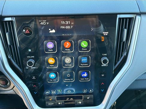 Used 2025 Subaru Outback Premium w/ Popular Package #1A image 29