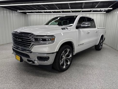 Used 2019 RAM 1500 Limited RWD image 2