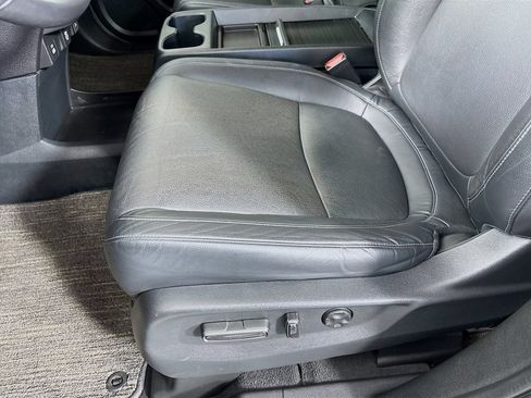 Used 2023 Honda Odyssey Touring image 19