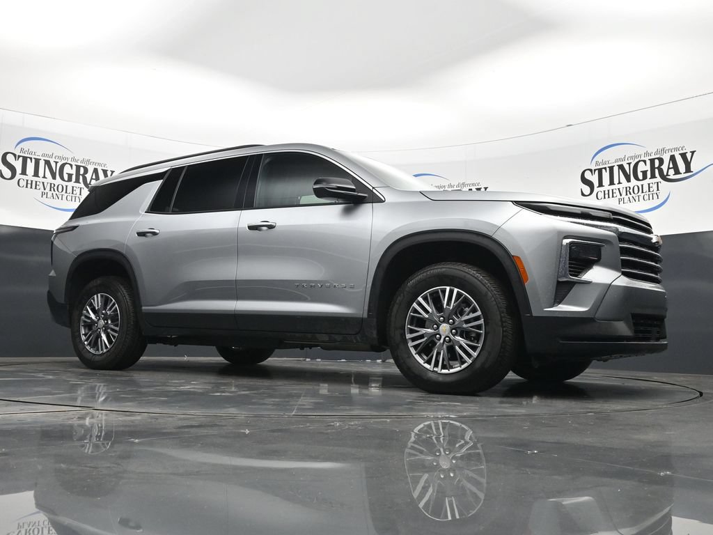 Used 2026 Chevrolet Traverse LT AWD/4WD image 29