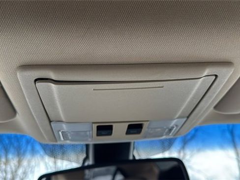 Used 2014 Ford Taurus Limited w/ Equipment Group 301A image 22