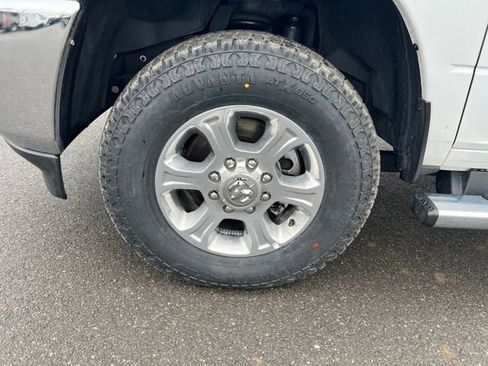 Used 2025 RAM 2500 Big Horn image 17