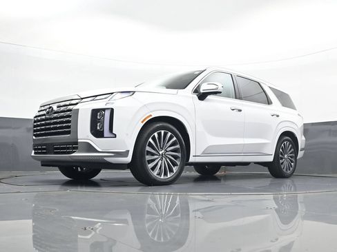 Certified 2025 Hyundai Palisade Calligraphy AWD/4WD image 22