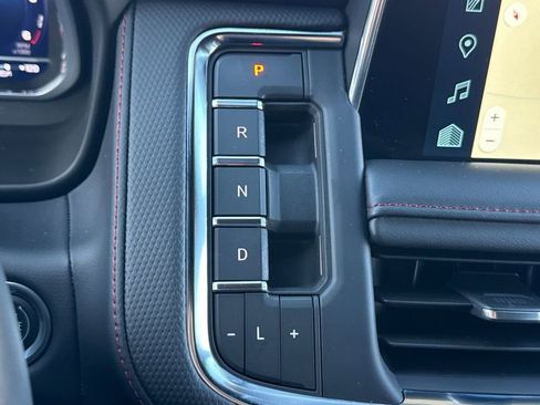 Used 2023 Chevrolet Tahoe RST w/ Luxury Package RWD image 27
