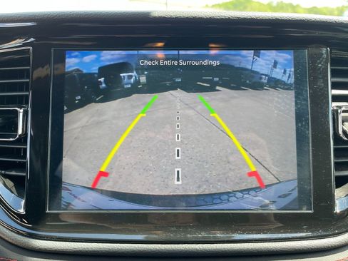 Used 2025 Dodge Durango GT AWD/4WD image 23