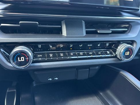 Used 2024 Acura ZDX A-Spec image 27