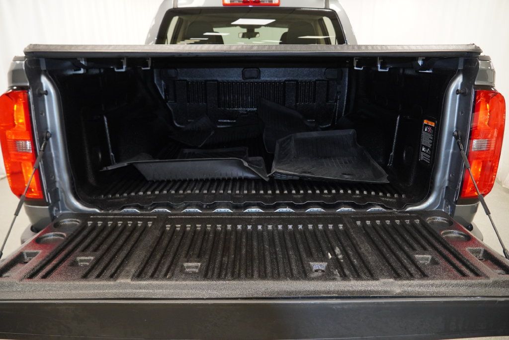 Used 2022 Chevrolet Colorado W/T w/ Custom Special Edition AWD/4WD image 37