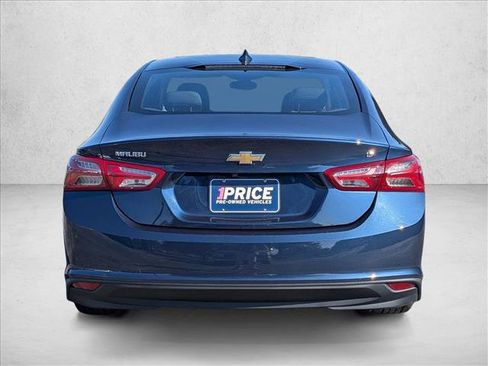 Used 2022 Chevrolet Malibu LT image 7