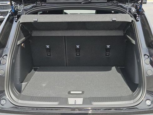 New 2026 Chevrolet Trax RS image 7