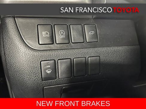 Used 2018 Toyota Highlander SE image 38