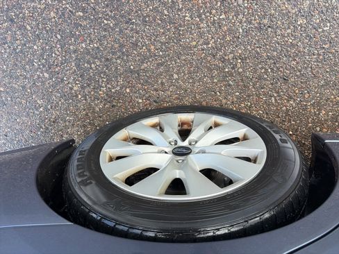 Used 2016 Subaru Legacy 2.5i Premium image 8