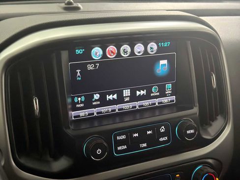 Used 2018 Chevrolet Colorado LT image 12