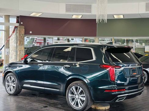 Used 2024 Cadillac XT6 Premium Luxury w/ Technology Package FWD image 17