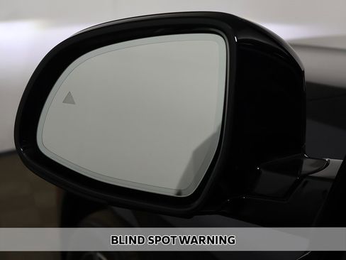 Used 2023 BMW X6 xDrive40i w/ Executive Package image 6