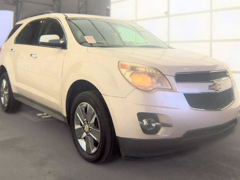 Used 2015 Chevrolet Equinox LT w/ Chrome Appearance Package FWD image 3