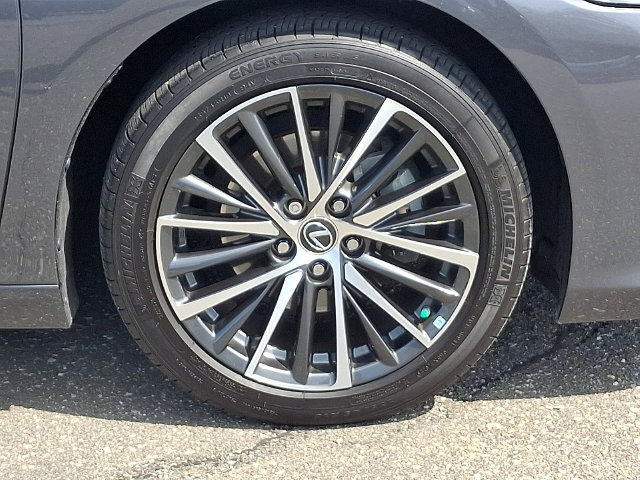 Used 2023 Lexus ES 350 w/ Premium Package FWD image 28