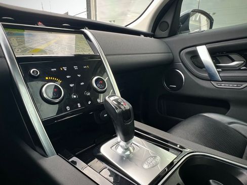 Used 2020 Land Rover Discovery Sport S image 47