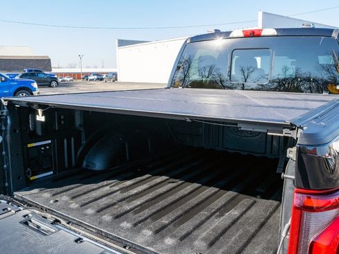 Used 2024 Ford F150 Platinum image 6