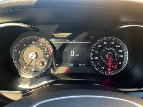 Used 2020 Genesis G70 2.0T w/ Elite Package RWD image 13