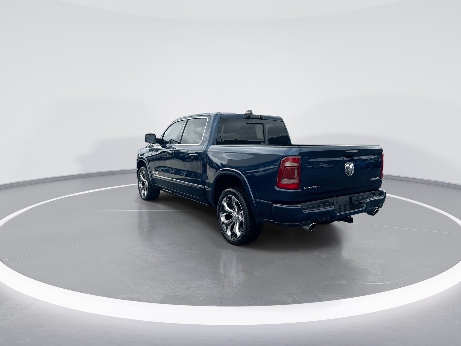 Used 2023 RAM 1500 Limited AWD/4WD image 7