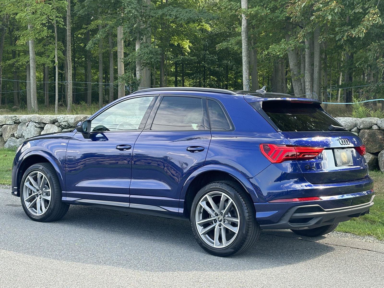 Used 2023 Audi Q3 2.0T Premium Plus w/ Premium Plus Package AWD/4WD image 15