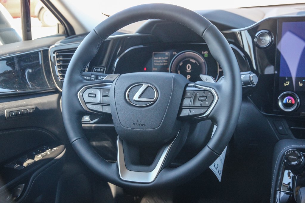 Used 2026 Lexus NX 450h+ AWD w/ Accessory Package (Z2) image 15