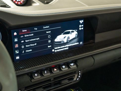 Certified 2022 Porsche 911 GT3 RWD image 19