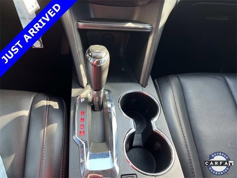 Used 2016 GMC Terrain SLT image 32