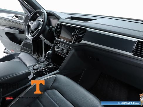 Used 2023 Volkswagen Atlas Cross Sport SEL Premium R-Line AWD/4WD image 72
