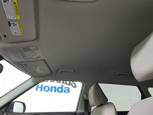 Used 2023 Kia Soul LX image 16